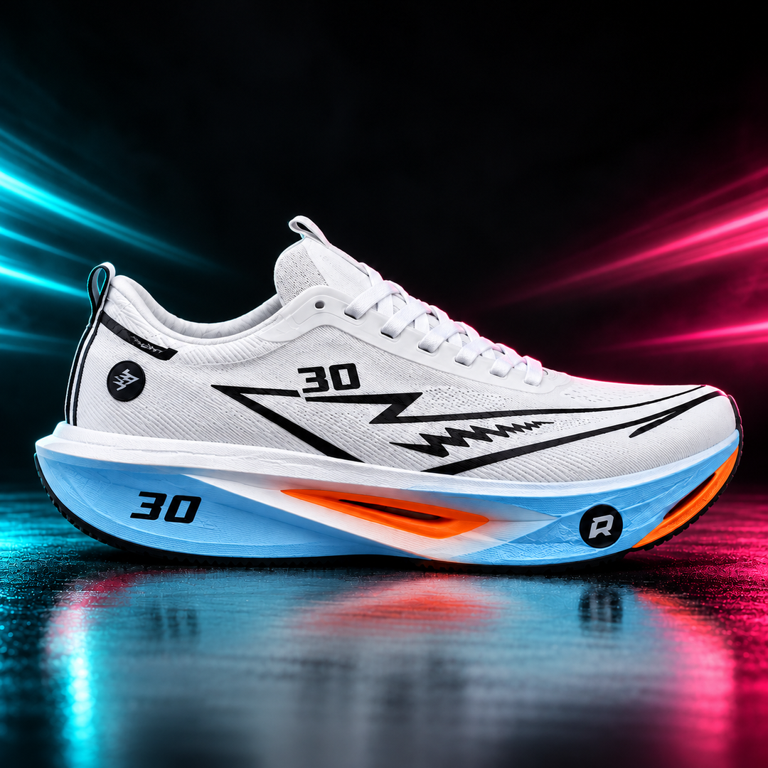 CHUNTA Tempo in White / Blue, outer lateral campaign view