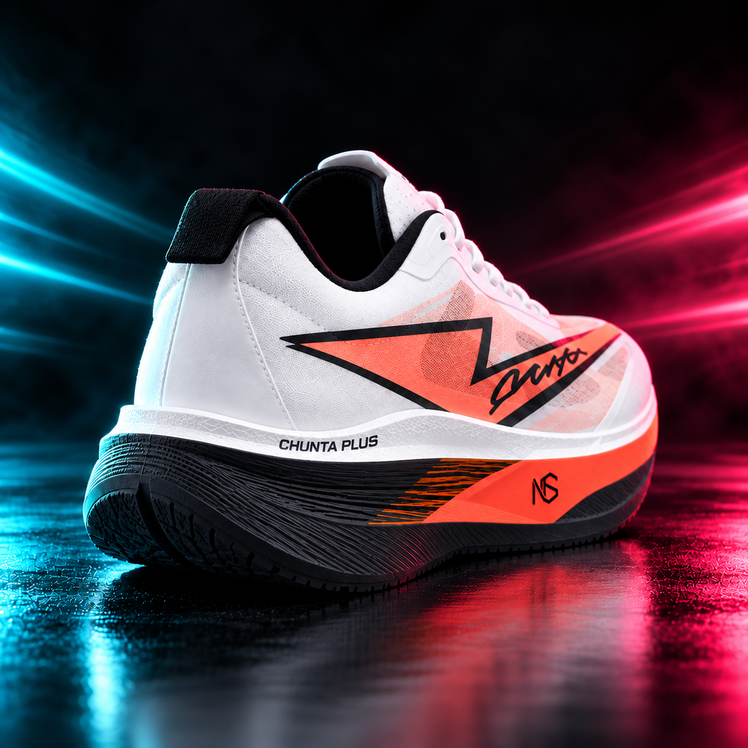 CHUNTA Pulse in White / Coral, rear three-quarter campaign view